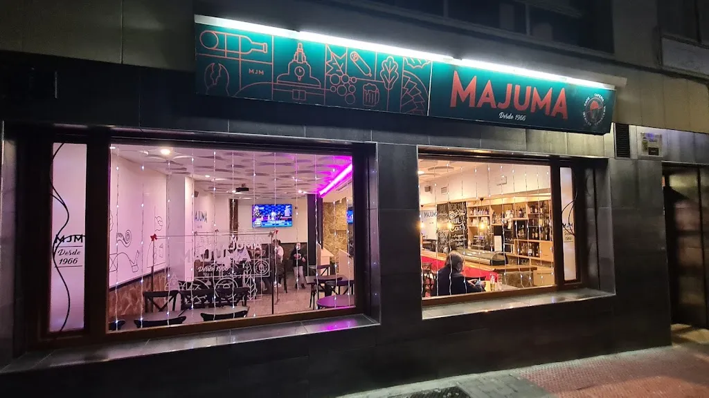 Cafeteria Majuma_Gejuelo del Barro_slider_image_3