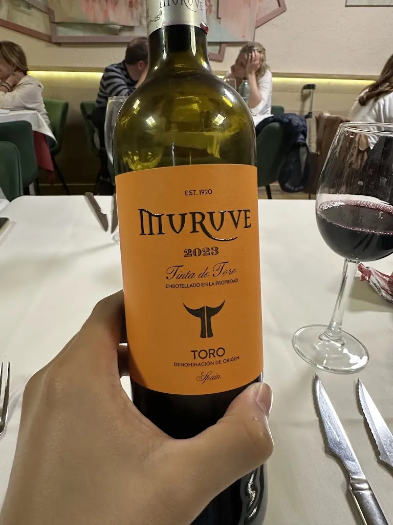 sitthichart nui_El Bardo Conchas_Gejuelo del Barro_review