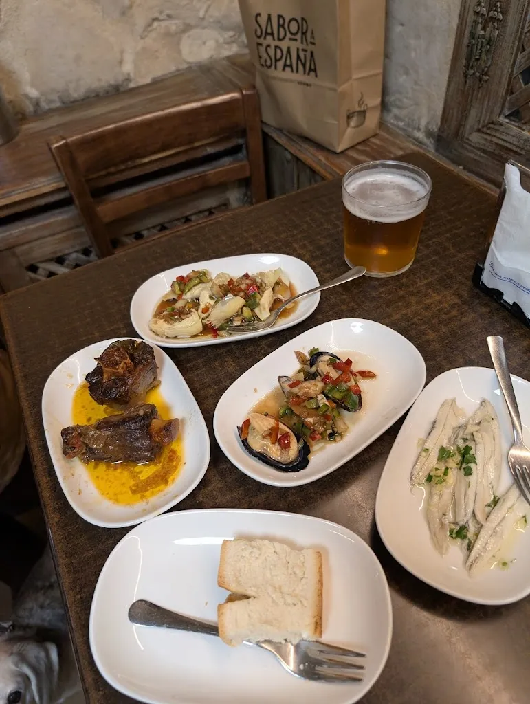 Nabil R_El Bardo Conchas_Gejuelo del Barro_review