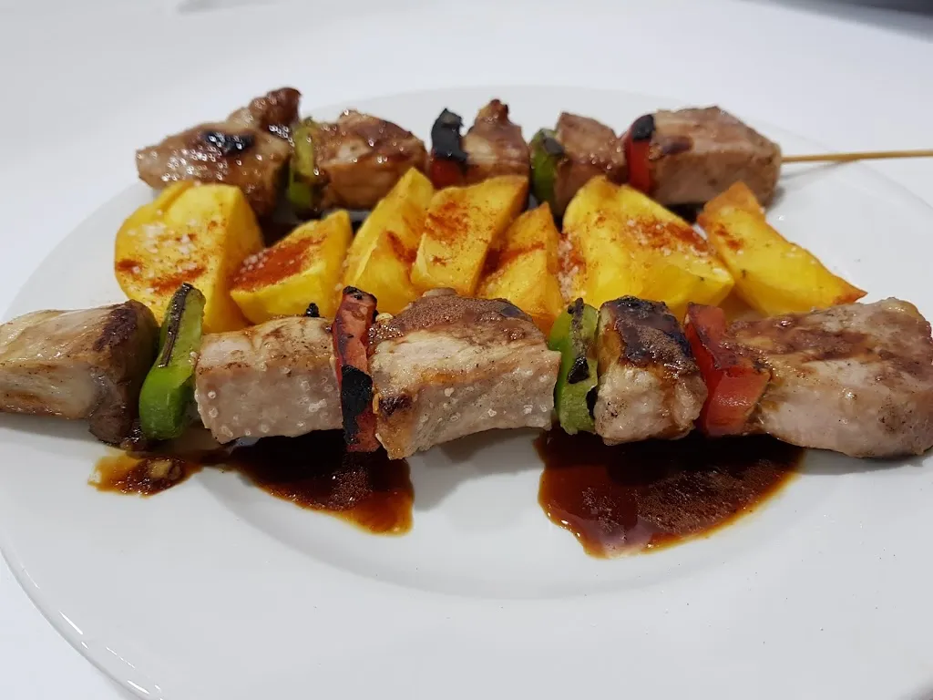 Bar restaurante De la Dehesa a su Mesa_Gejuelo del Barro_slider_image_3