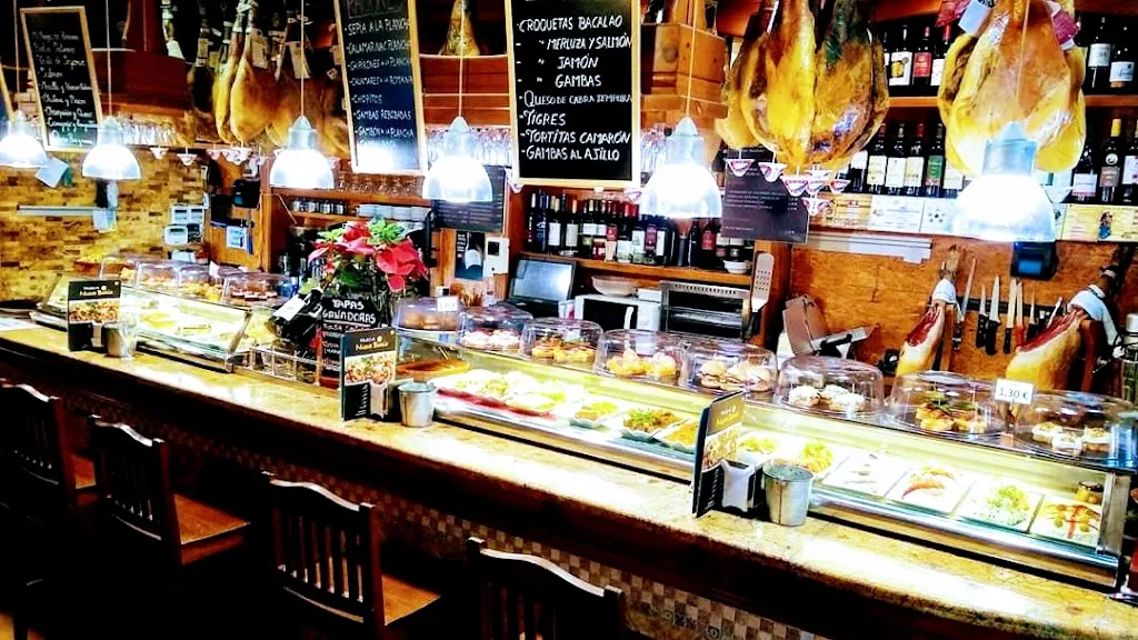 Restaurante Tasca Nueva Bahía restaurant in Torrevieja