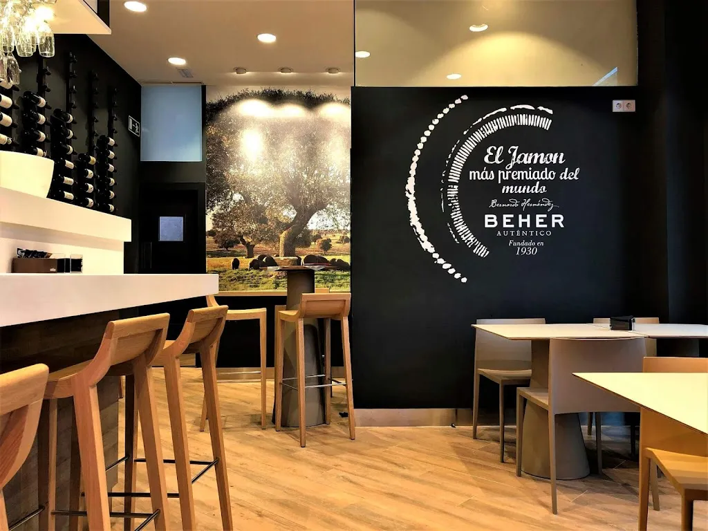 BEHER Madrid Chikito | Jamón Ibérico 100%_Guijuelo_slider_image_3