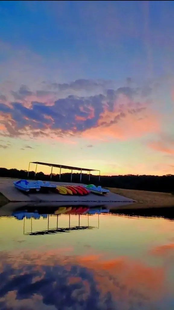 Carpas Club restaurant in Guijo de Ávila
