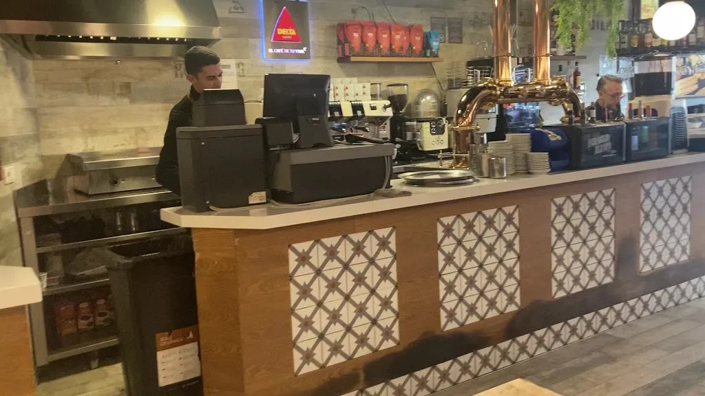 La Españolita_Lagunilla_slider_image_2