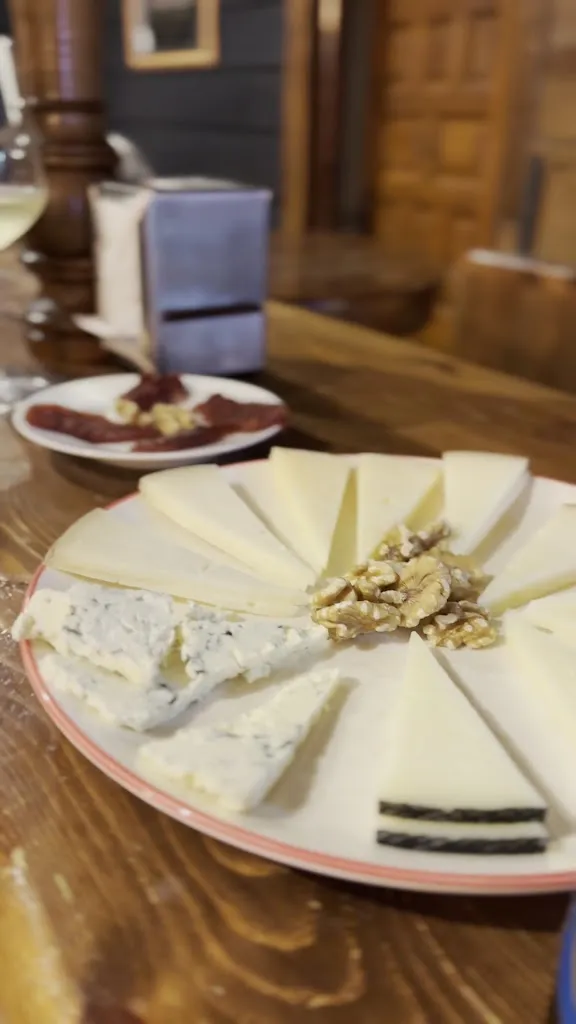 Bar La Honfría_Linares de Riofrío_slider_image_2