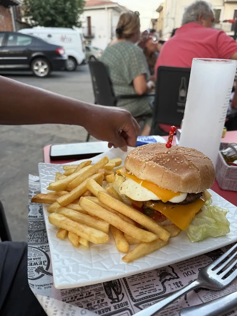 Casa "Don Lucio" restaurant in Linares de Riofrío