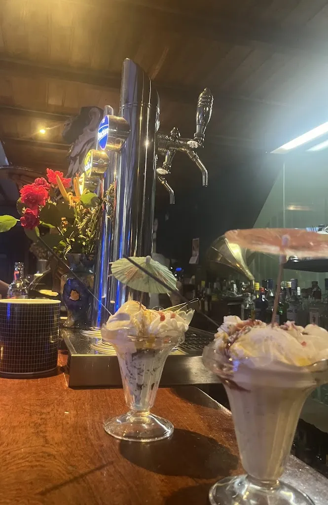 Florida Bar_Linares de Riofrío_slider_image_3