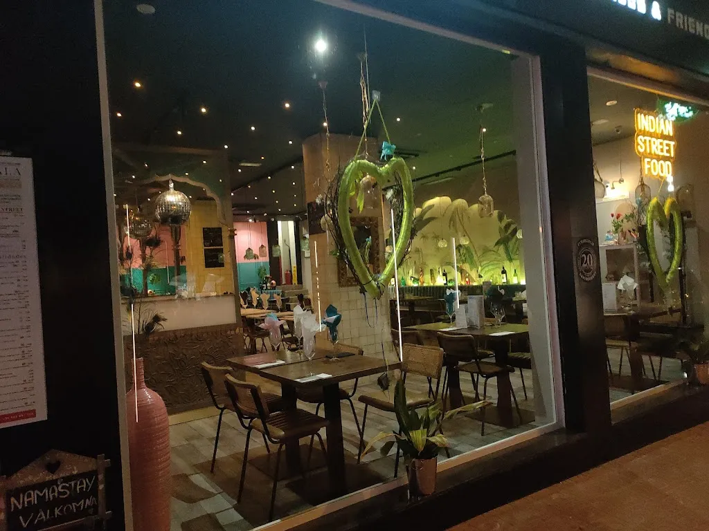 Stuart Langley_Masala Street Kitchen Spain_Torrevieja_recensione