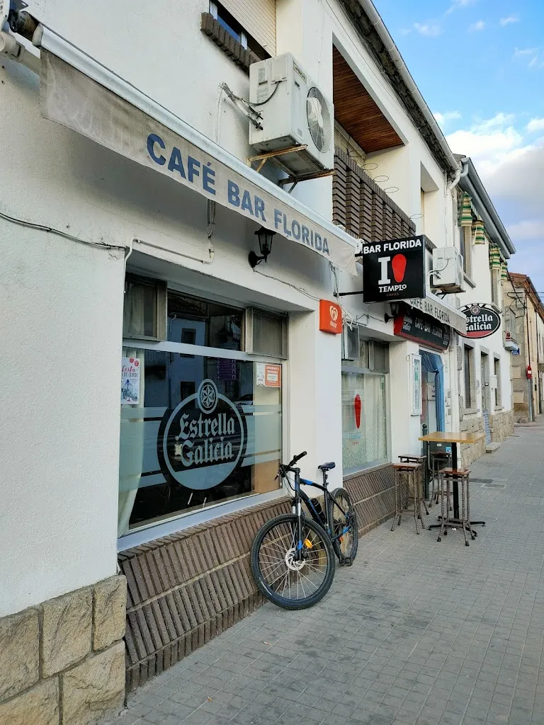 Jose Luis Esteban Benito_Bar Florida_Lumbrales_review