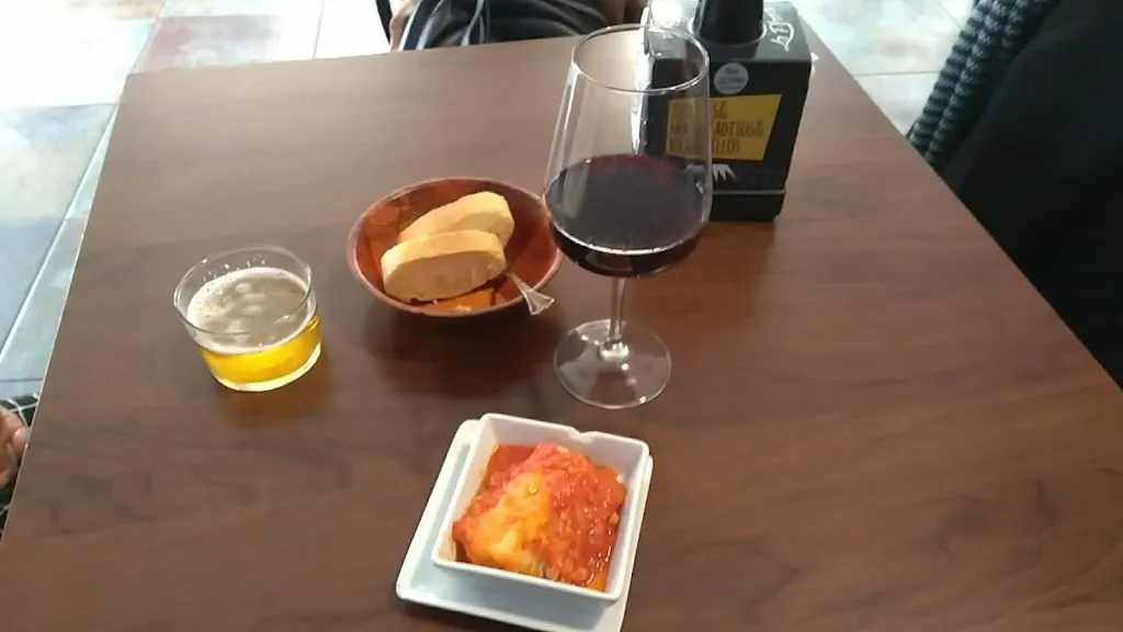 Menu_Bar La Plaza_Lumbrales_image_2