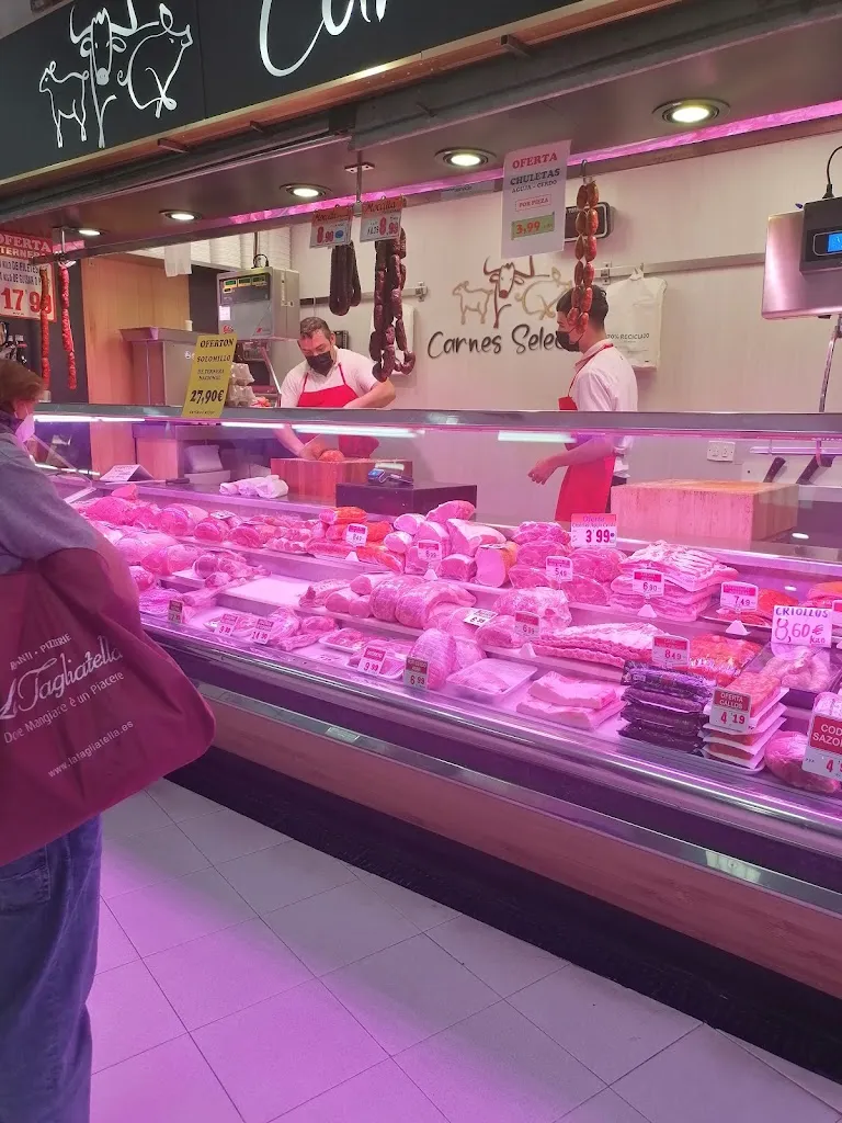 Carnicería Y Polleria Hermanos Malpartida_Malpartida_slider_image_2