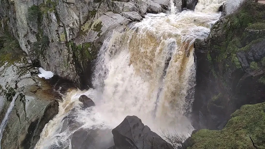 Hostal Restaurante Santa Cruz_Masueco_slider_image_1