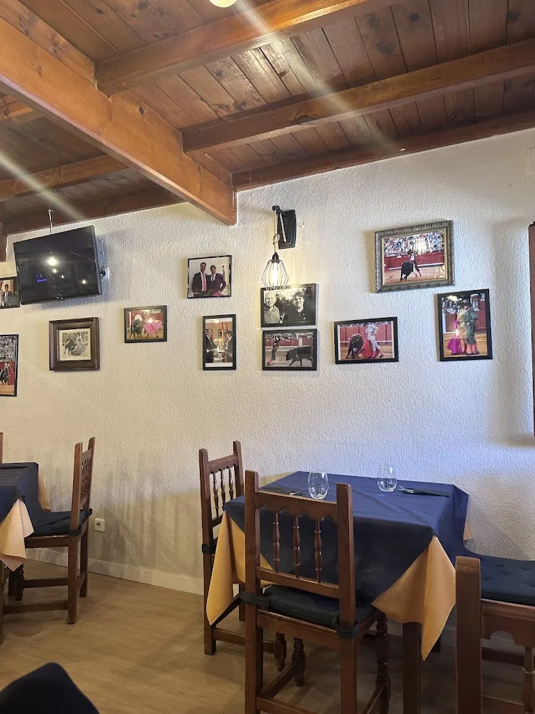 Meson Restaurante La Garrocha restaurant in Membribe de la Sierra