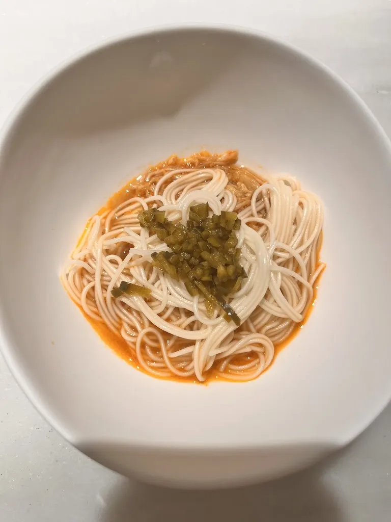 Menu_Playing Solo_Manzano El_image_4