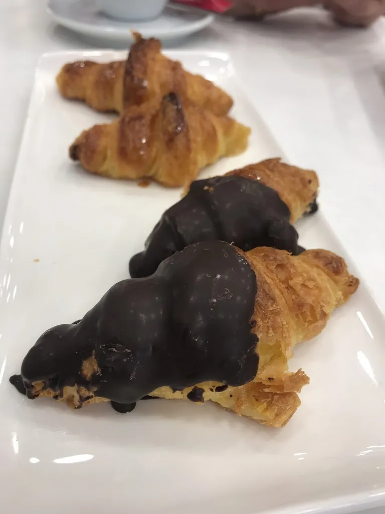 Borja De las Llanderas_Artisan bakery Manolo_Manzano El_avis