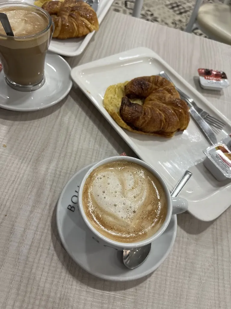 Menu_Pastelería Manolo by Hermanas Manzano_Manzano El_image_9