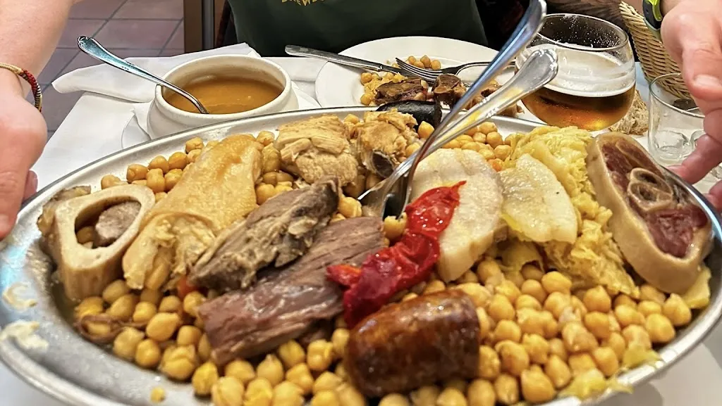 John Ruiz (mh3mh0)_La Gran Tasca_Manzano El_review