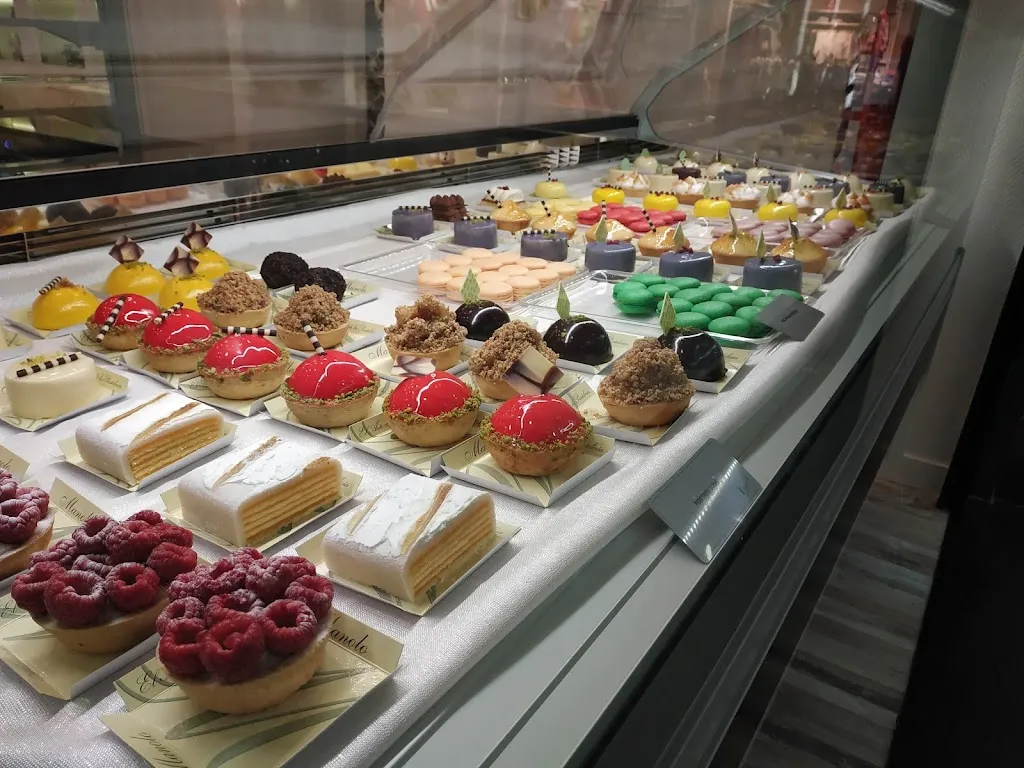 Menu_Pastelería Manolo by Hermanas Manzano_Manzano El_image_3