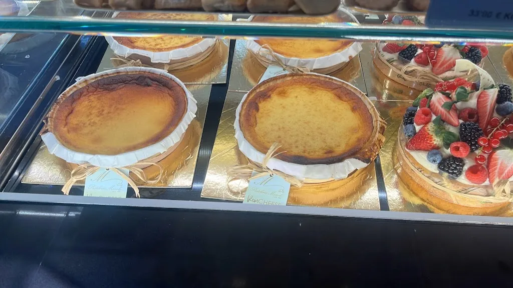 Manolo Artisanal Bakery_Manzano El_slider_image_3