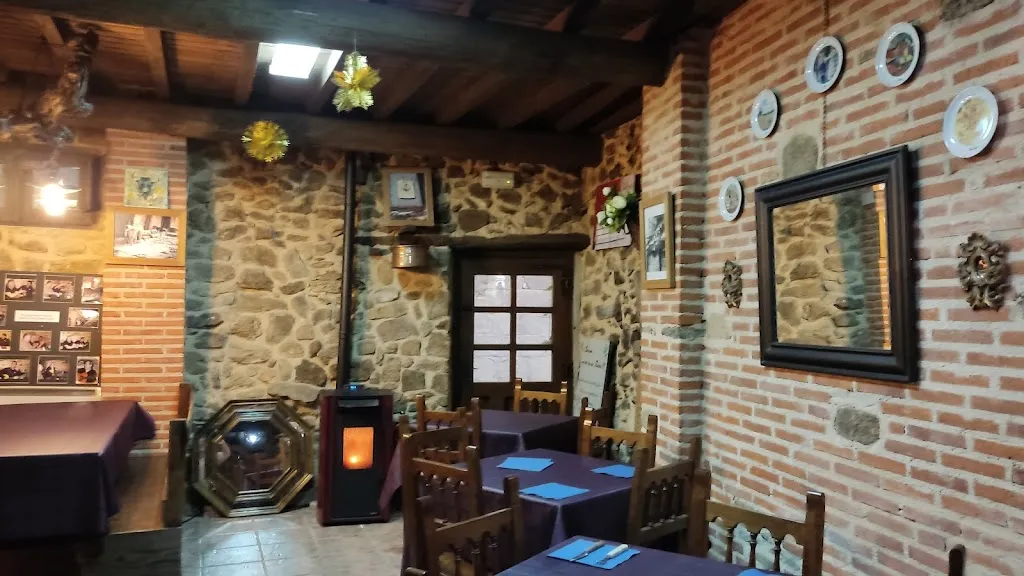 LOS TEJERIZOS restaurant in Miranda del Castañar