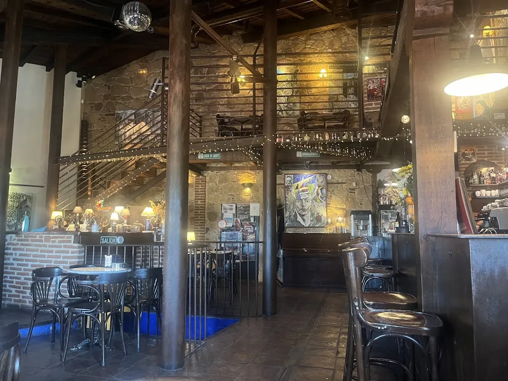 La Mandrágora café-bar. restaurant in Miranda del Castañar