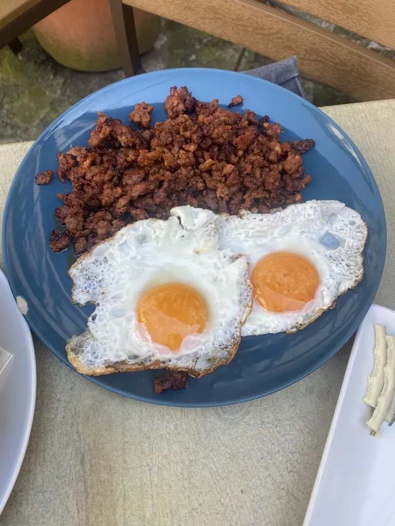 Manu Vidal Fernández_Bar Fuente la Pila_Mogarraz_review