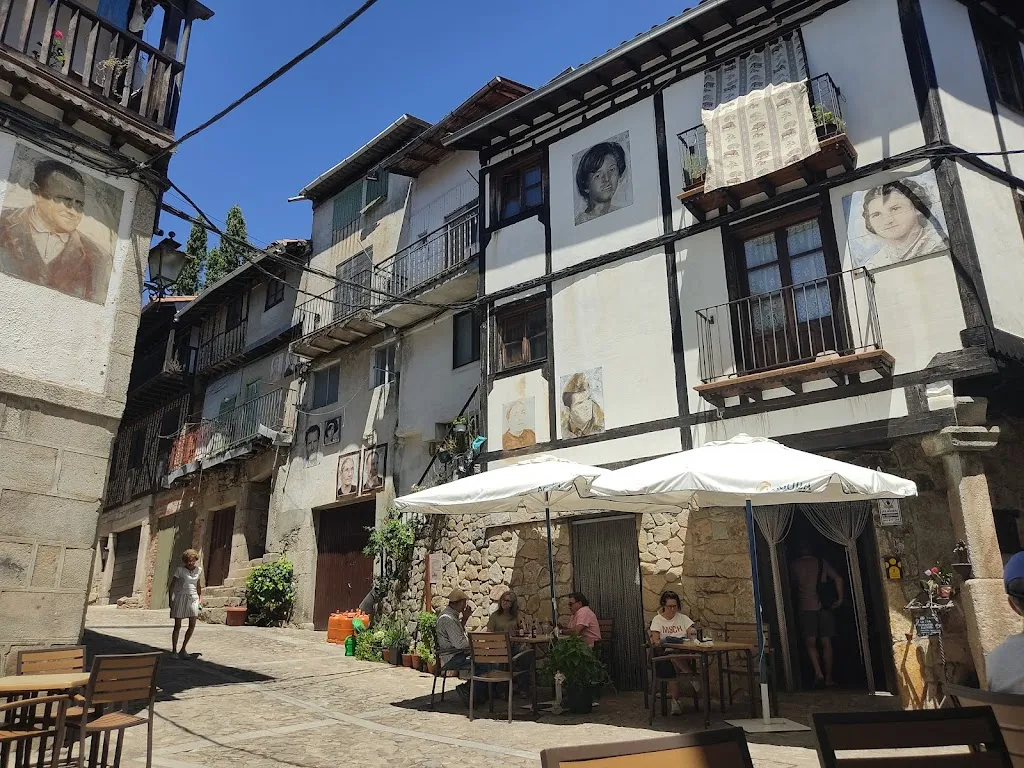 Bar Fuente la Pila_Mogarraz_slider_image_3