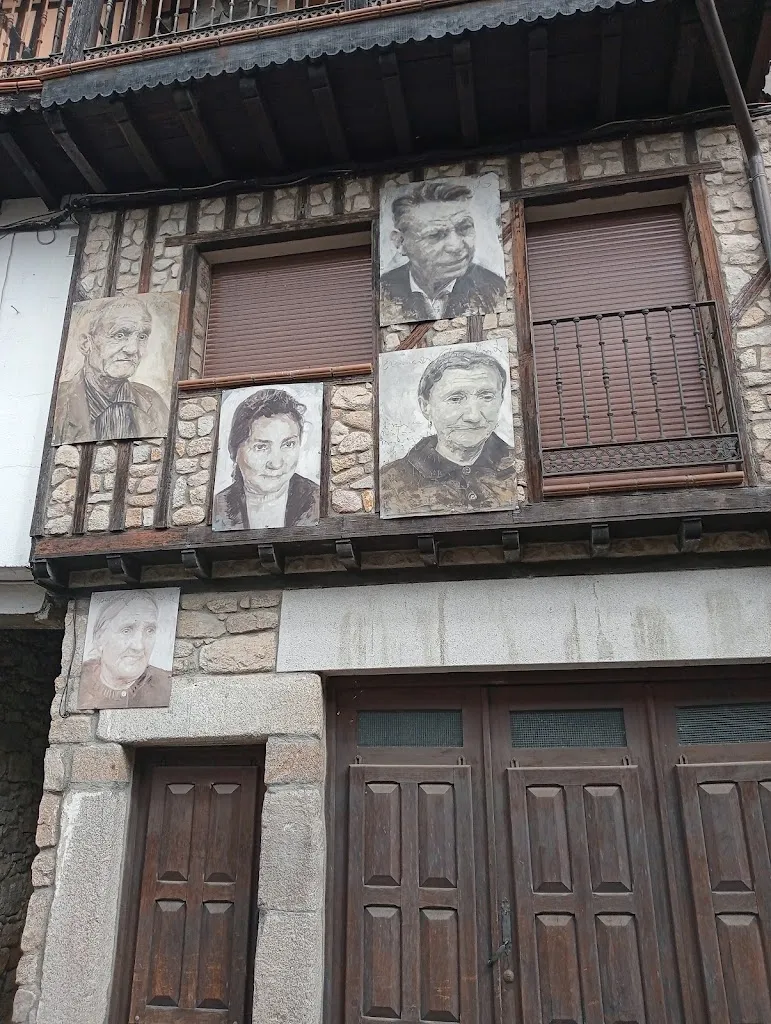 Duncan Parsons_Centro histórico de Mogarraz_Mogarraz_Bewertung