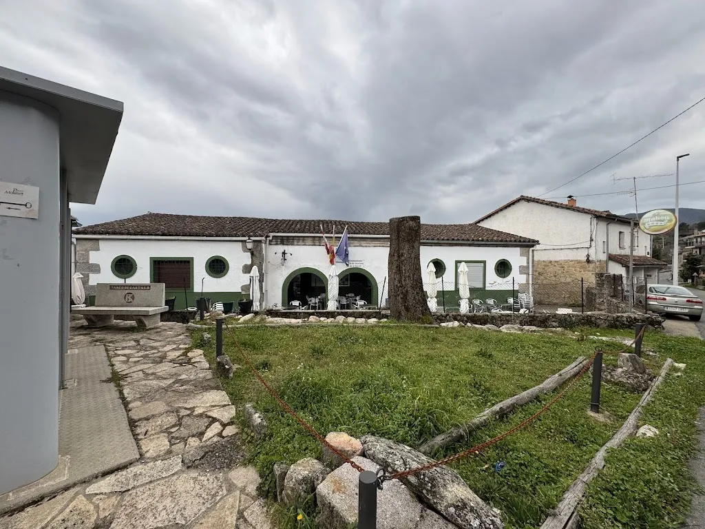 Antonio Fernandez_Bar Rosi_Mogarraz_review