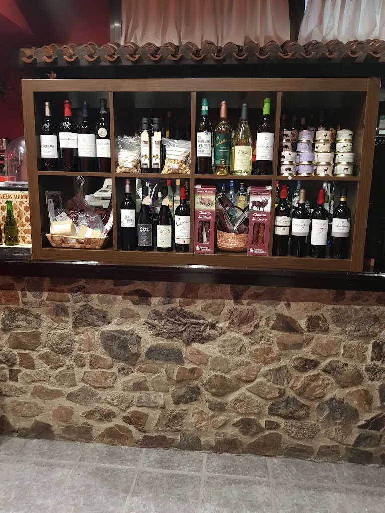 Restaurante rural "Valle Agadón" restaurant in Monsagro