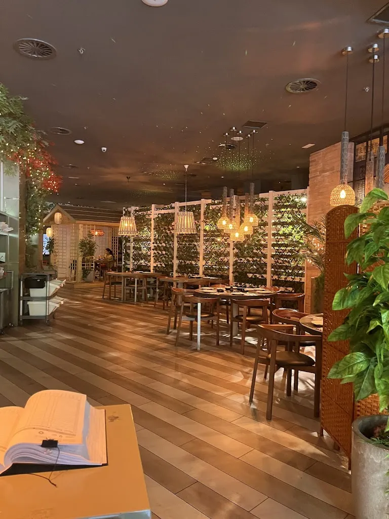 A Sanga_SUMO Francisco Silvela_Moriscos_review