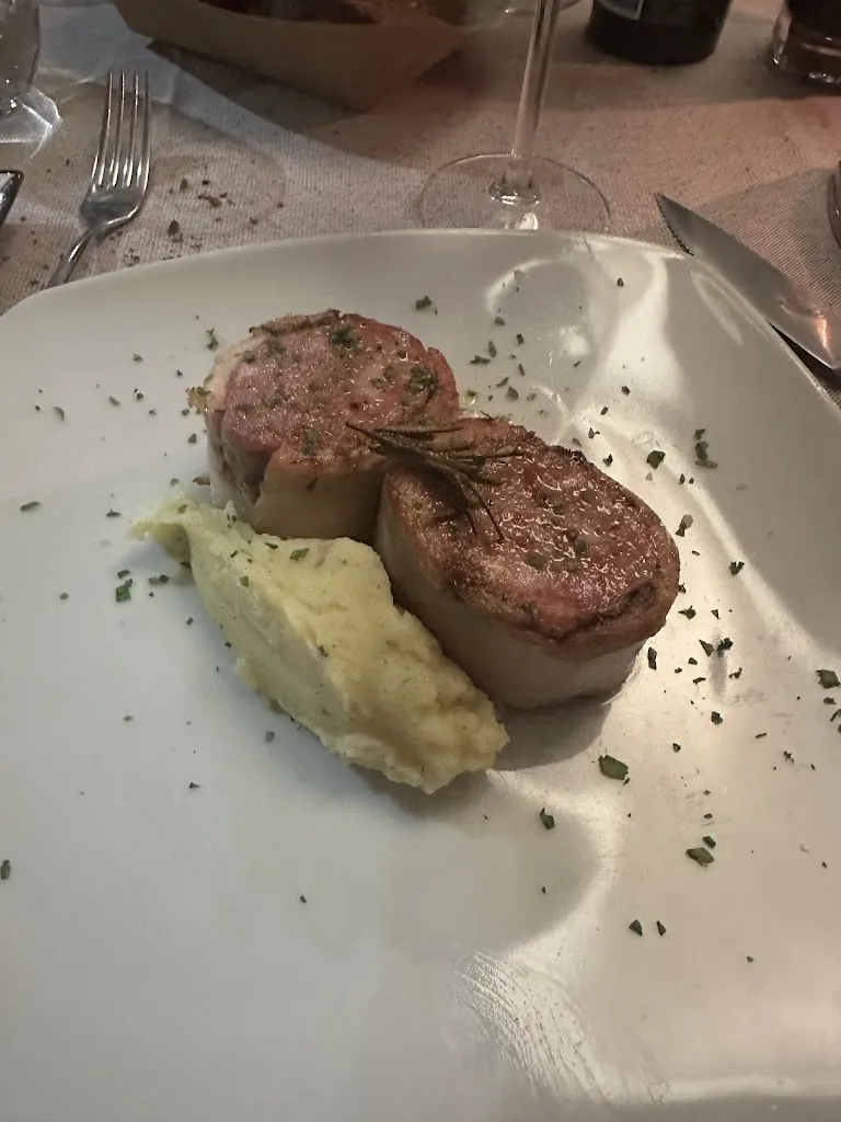 Erkom ua_Bosco Verticale Restaurant_Milano El_avis