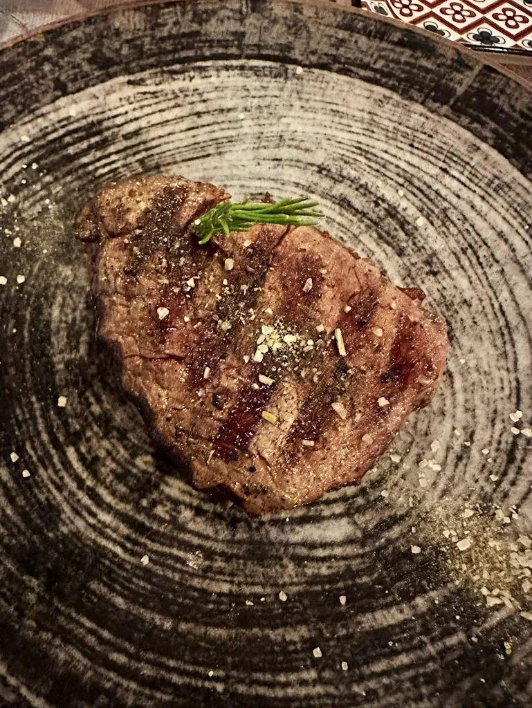 Bruce Leshan_Bosco Verticale Restaurant_Milano El_avis