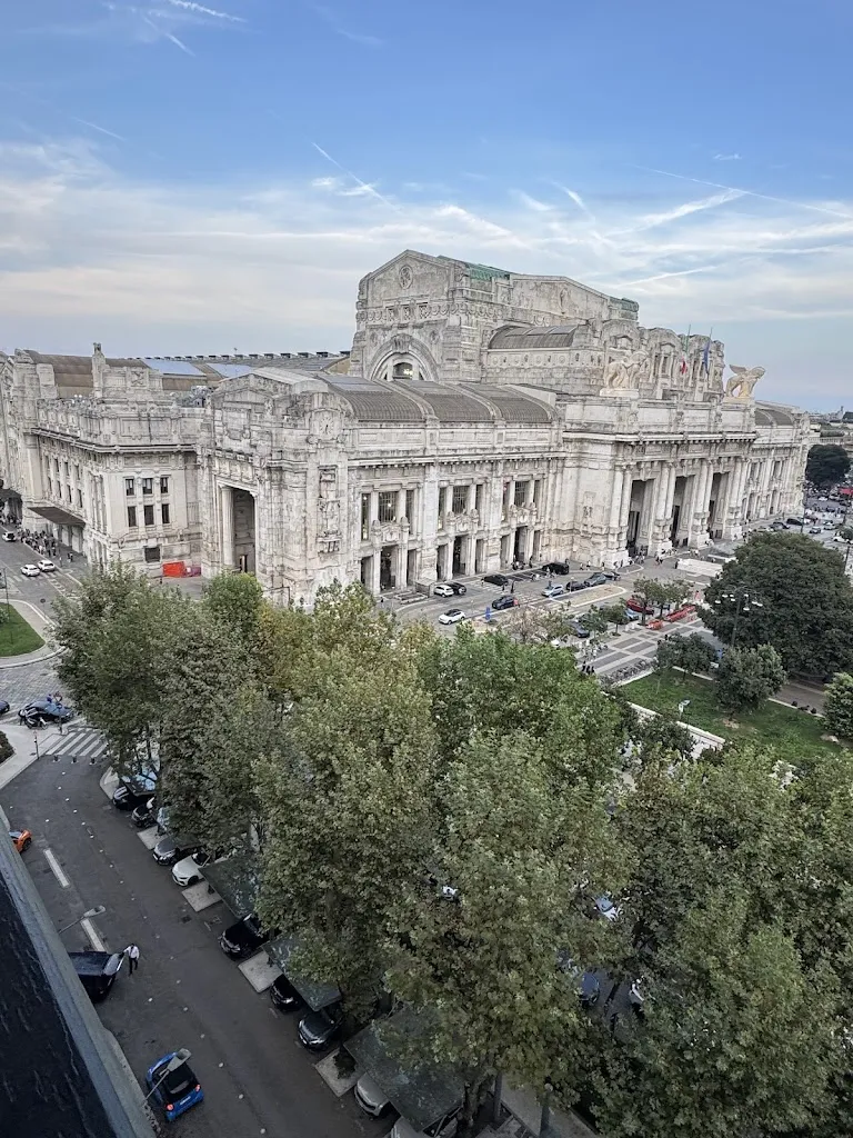 Joe Garvey_Terrazza Gallia_Milano El_review