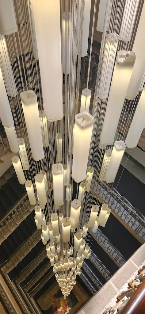 Marek Helcl _Terrazza Gallia_Milano El_review