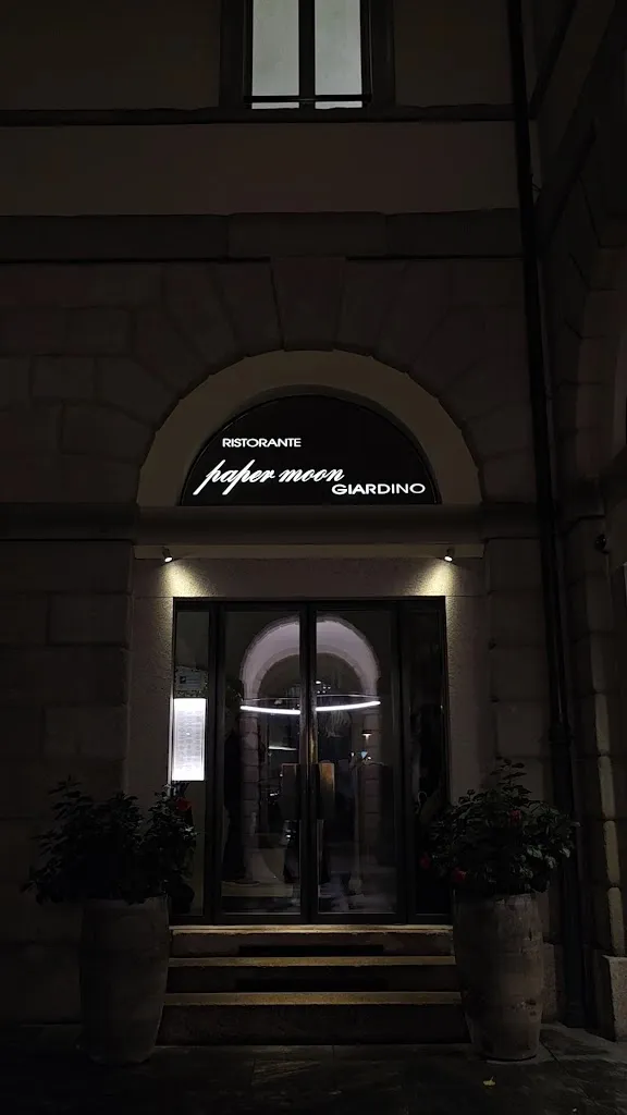 Paper Moon Giardino_Milano El_slider_image_3