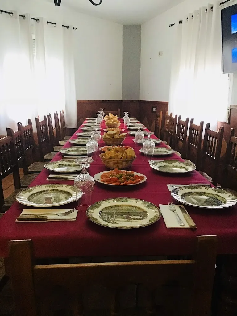 Los Tres Morales ristorante a Alcóntar