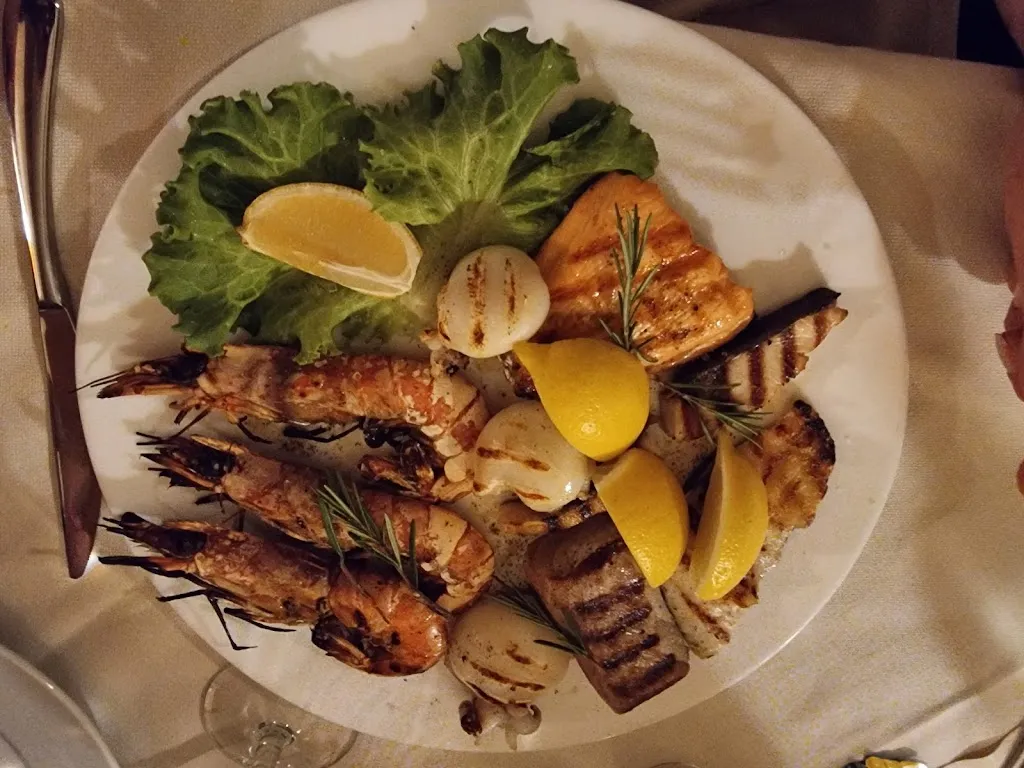 Nerino Dieci Trattoria_Milano El_slider_image_3