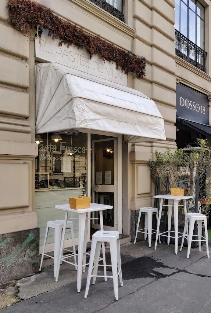 el Pastée de Milan_Milano El_slider_image_3