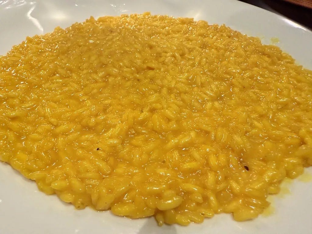 Oliver Cakebread-Andrews_Trattoria milanese dal 1922 | La Colonna_Milano El_review