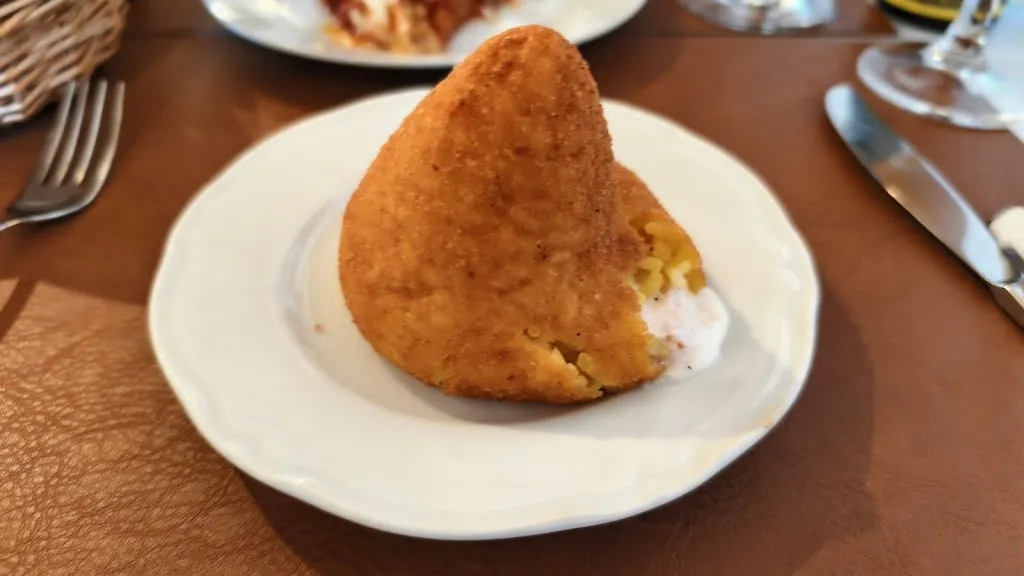 mm mm_Sicilian Brera Wine & Food Art Milano_Milano El_recensione