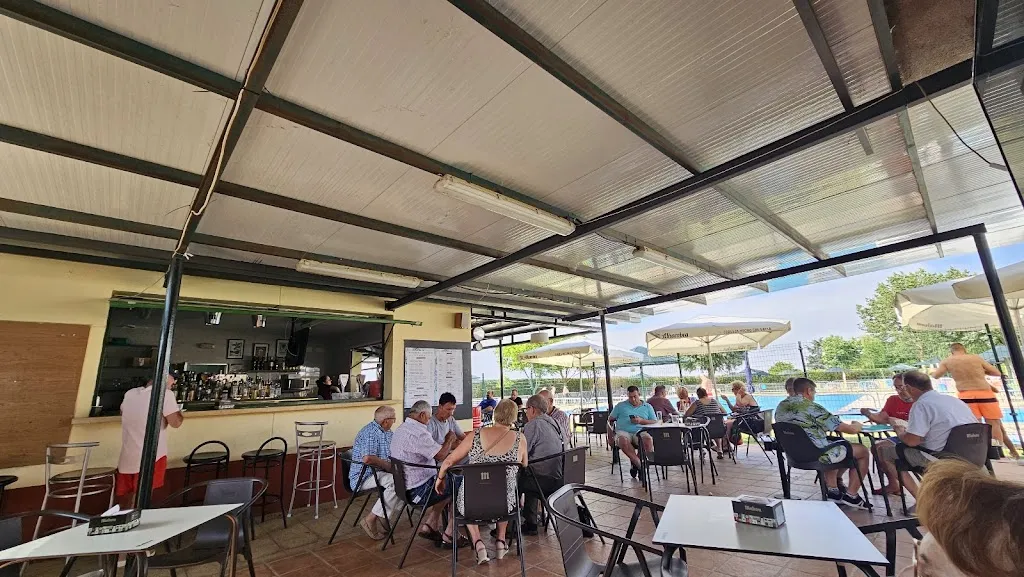 Santiago Giraldo Olarte_Pools Parada de Arriba_Parada de Arriba_recensione