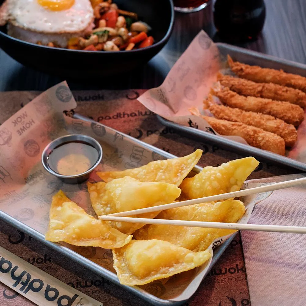 padthaiwok CC El Tormes_Pino de Tormes El_slider_image_2