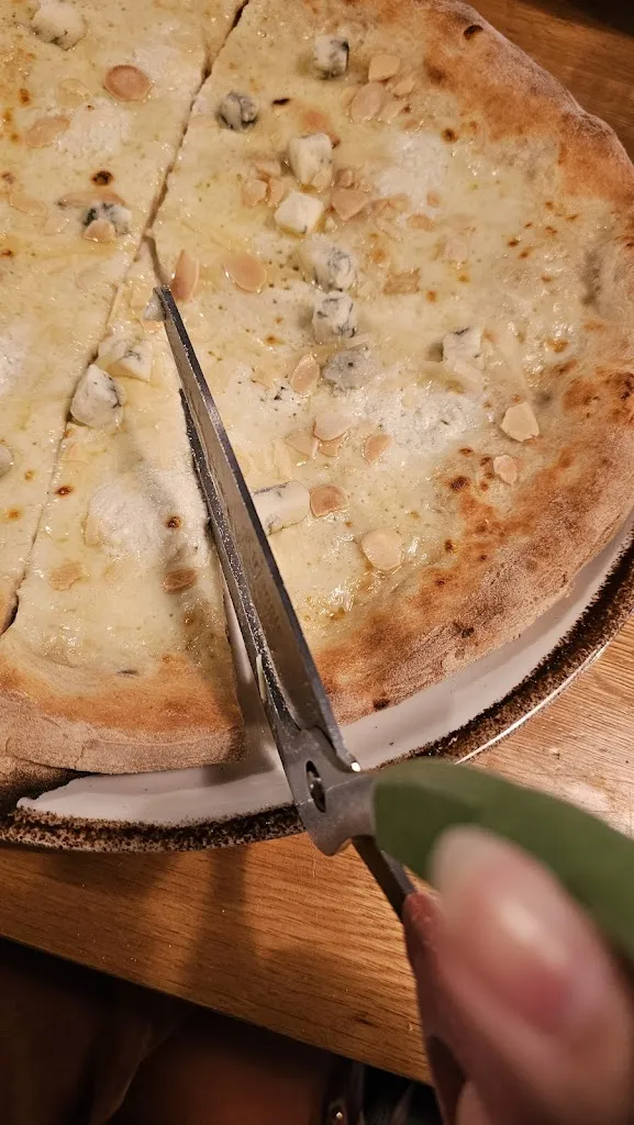 Mellusita Blanco_Ginos_Pino de Tormes El_review