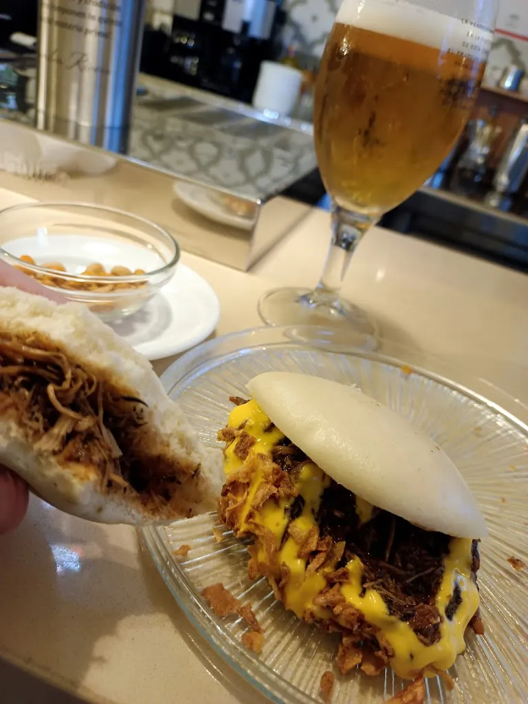 Andrei Book_Nakama Burger_Alcolea_review