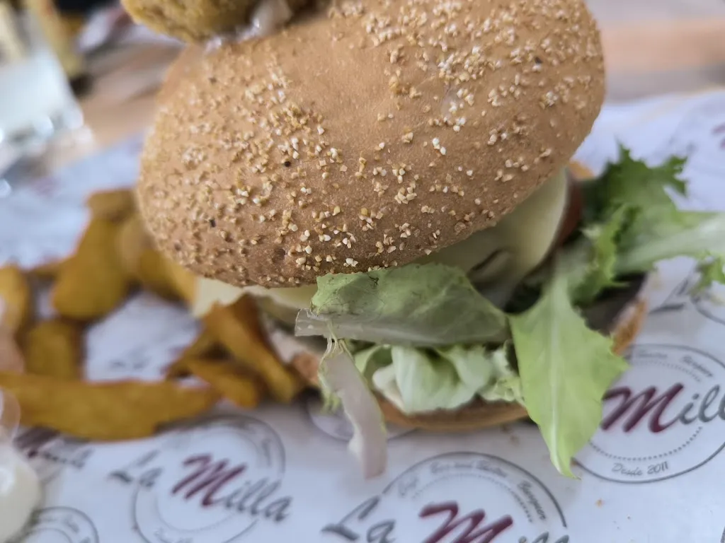 Menu_Bar La Milla_Pino de Tormes El_image_5