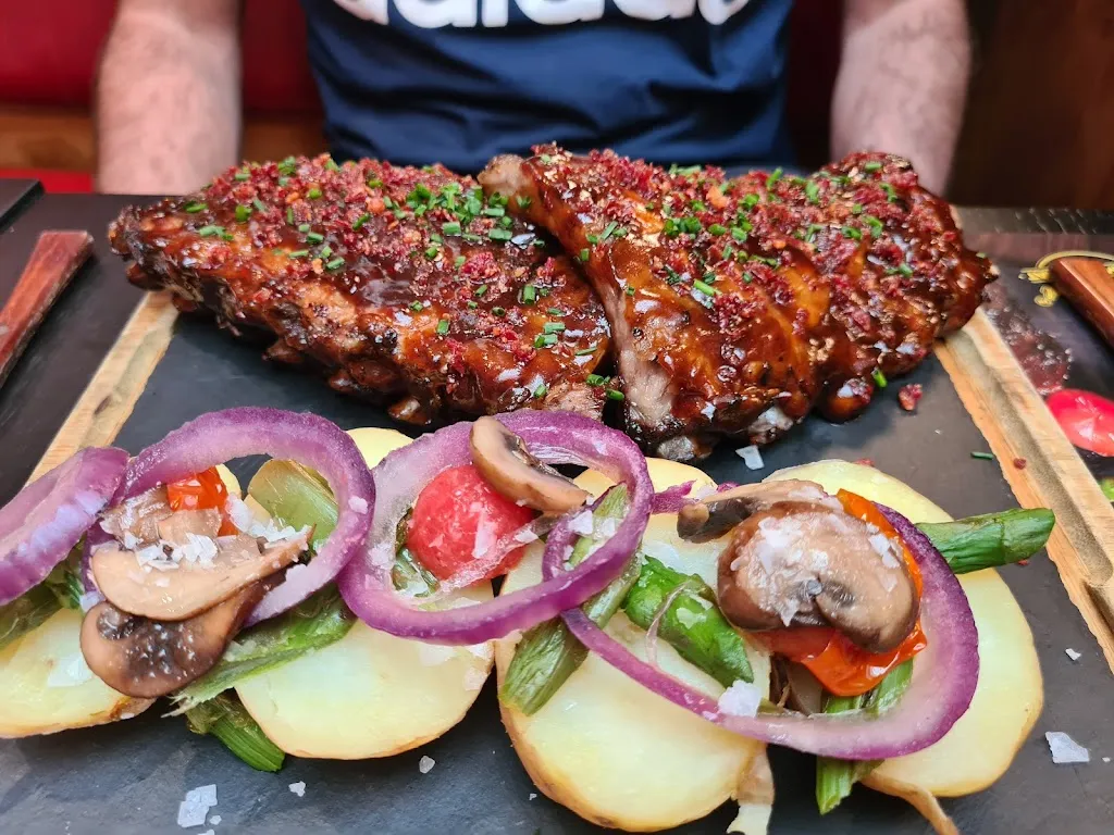 Filipa Martins Ribeiro_Foster's Hollywood_Pino de Tormes El_review