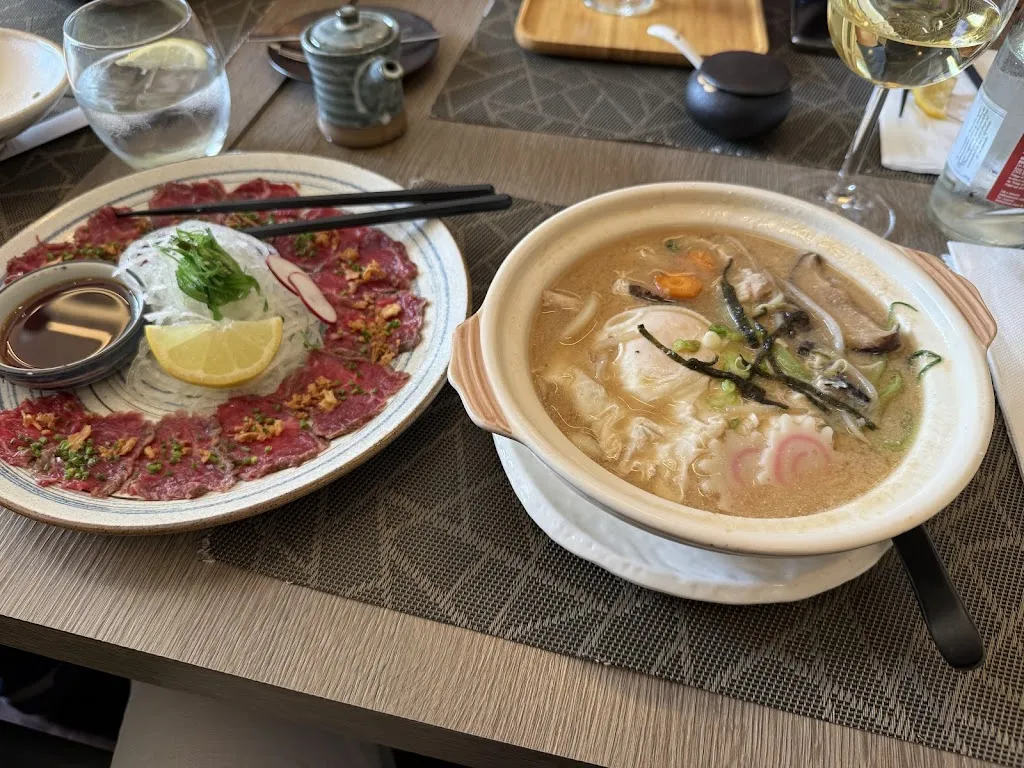 Andras Baneth_Yoshi - Sushi & More_Pelayos_review