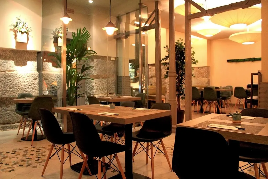 Yoshi - Sushi & More restaurant in Pelayos