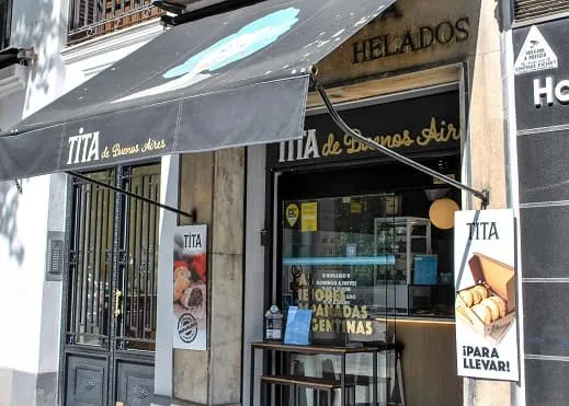 Empanadas Tita de Buenos Aires restaurant in Pelayos